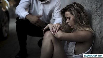 Lipale tsa Kinky: ngoanana ea se nang bolulo